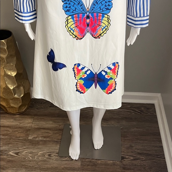 Butterfly Print Dress with Striped Sleeves - Picture 5 of 13